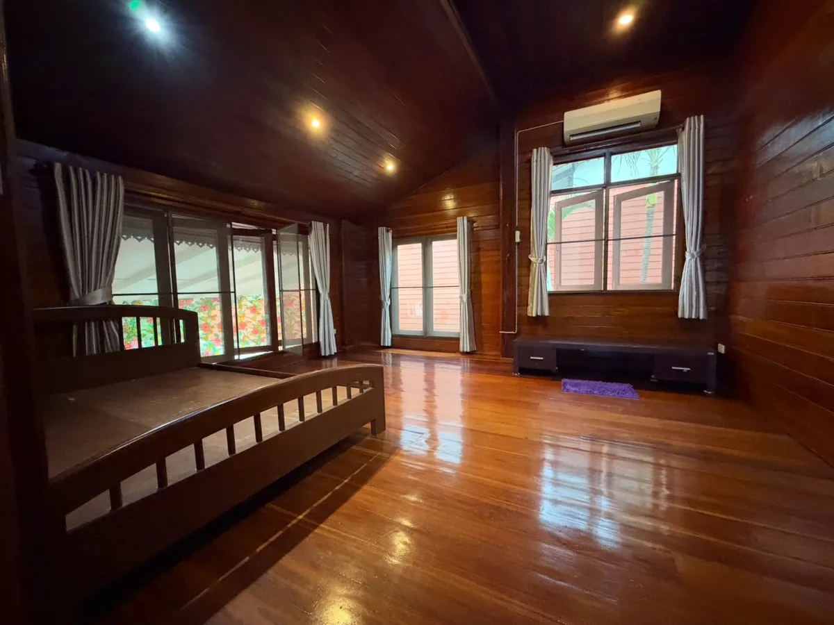 Thai style house for sale and rent at Royal Park Village photo 15