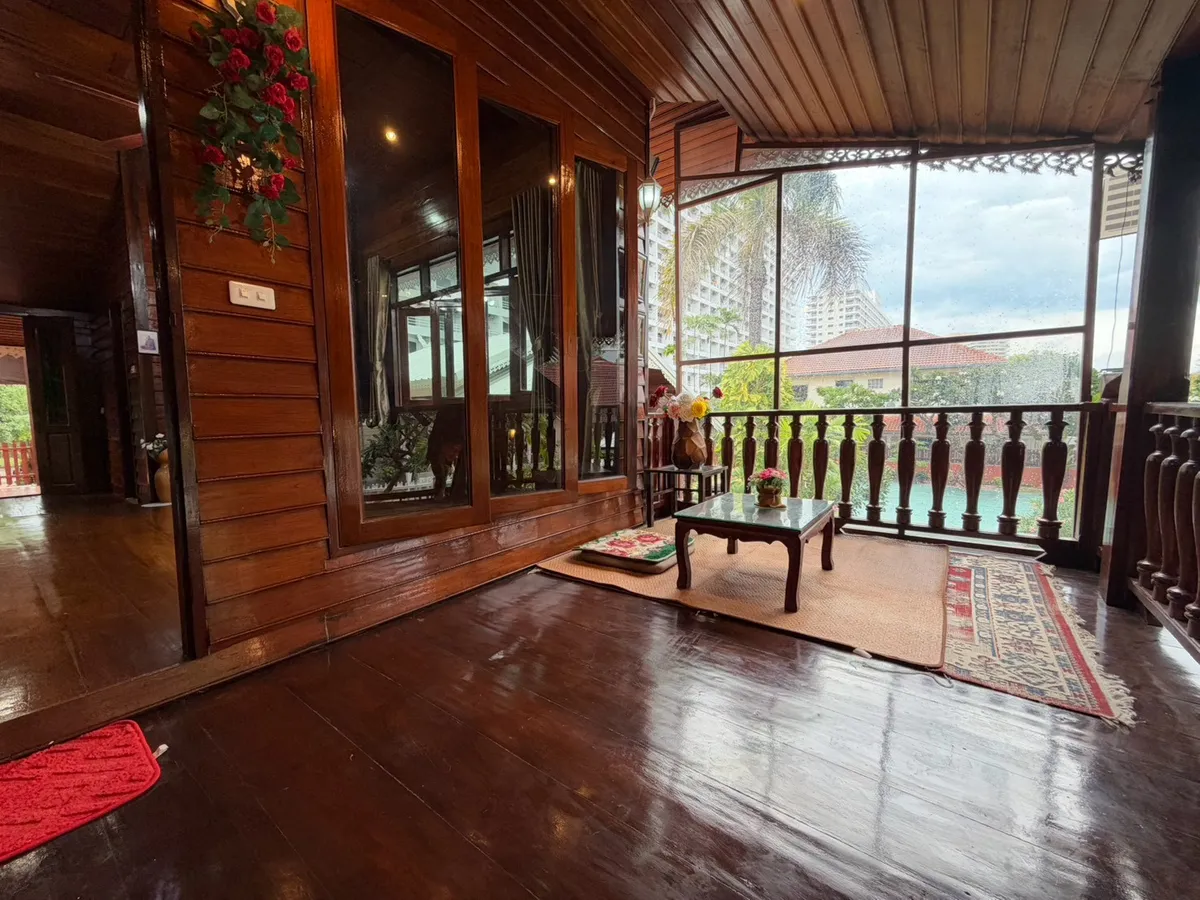Thai style house for sale and rent at Royal Park Village photo 22
