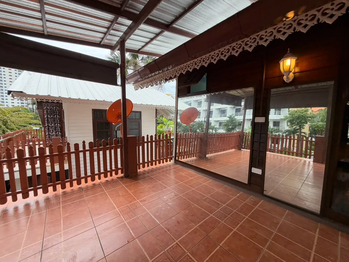 Thai style house for sale and rent at Royal Park Village photo 26