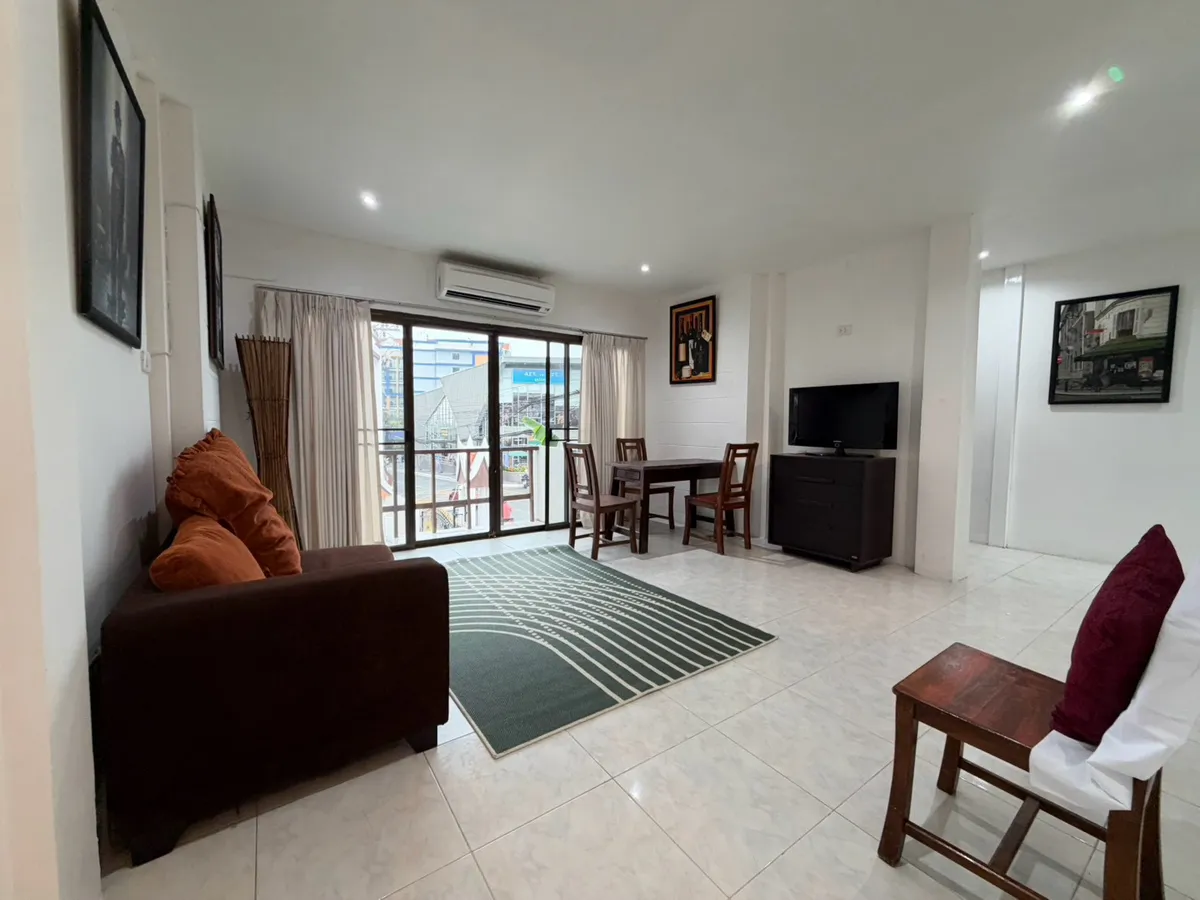 1 bed condo at Corrib Village for rent
