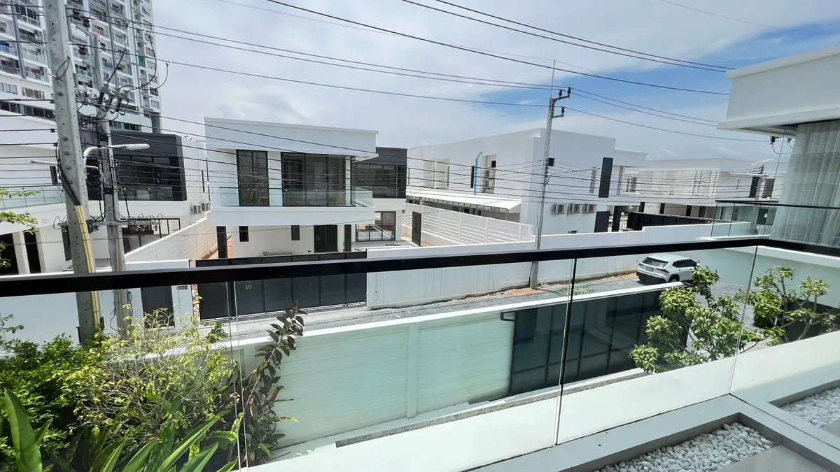 Luxury House 4 Bedrooms 6 Bathrooms in South Pattaya photo 11