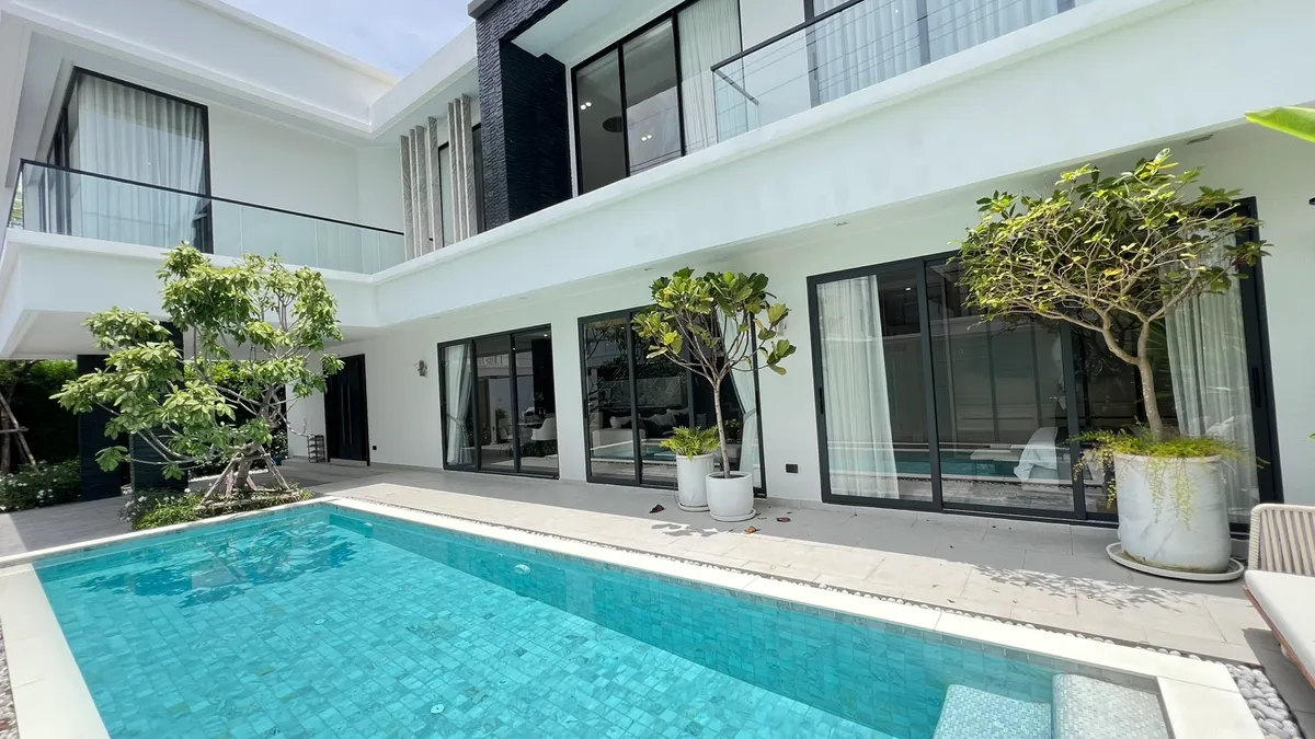 Luxury House 4 Bedrooms 6 Bathrooms in South Pattaya photo 3