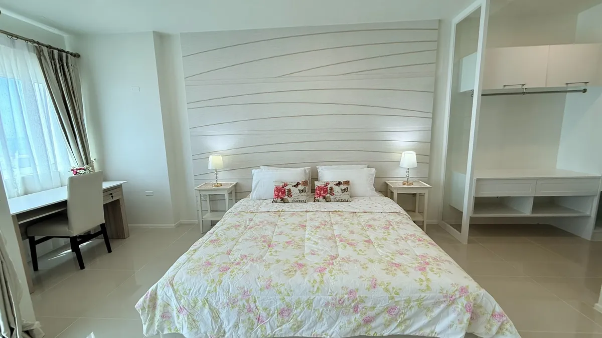 Renovated Condo For Sale In Wongamat photo 17