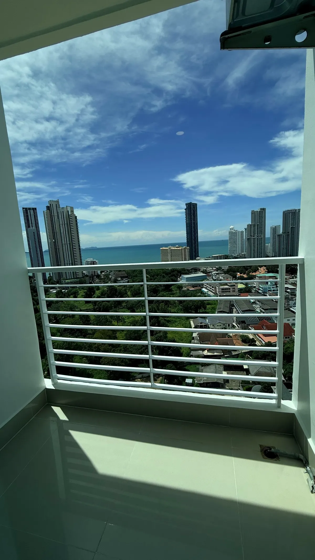 Renovated Condo For Sale In Wongamat photo 19