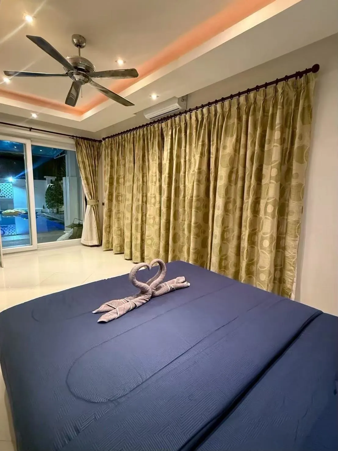 Corner house Pool villa 5 Bedrooms 5 Bathrooms in Jomtien photo 6