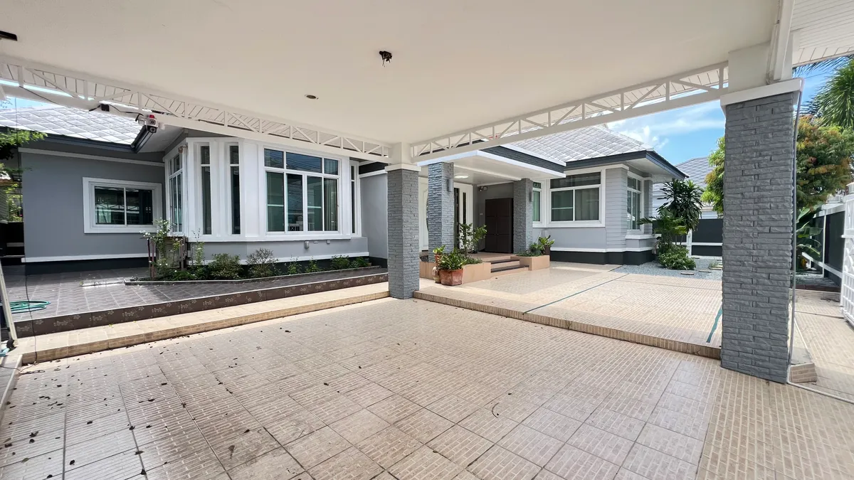 Fully Furnished 3 Bedrooms 2 Bathrooms House For Rent in East Pattaya photo 7