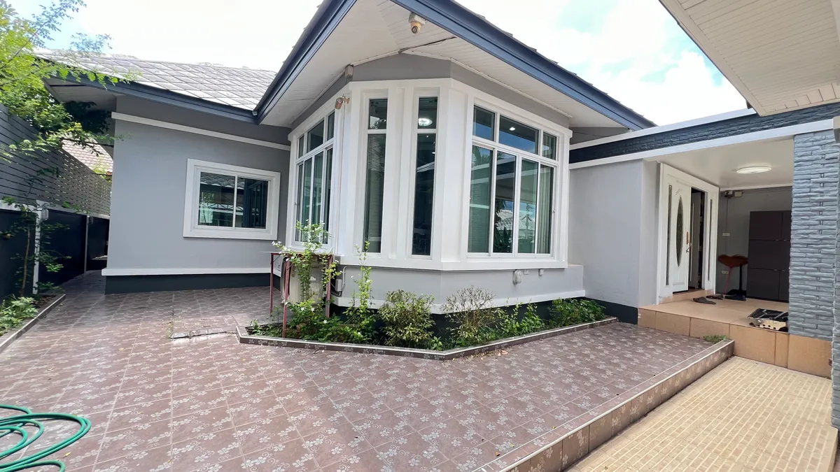Fully Furnished 3 Bedrooms 2 Bathrooms House For Rent in East Pattaya photo 8
