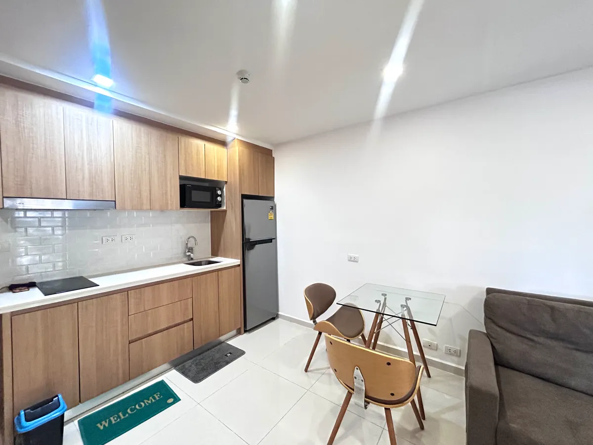 Clean Pool View 1 Bedroom 1 Bathroom for Sale photo 4