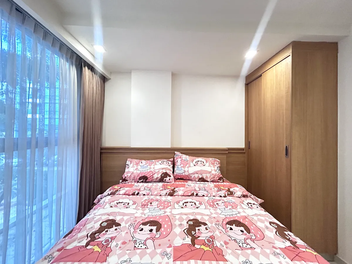 Clean Pool View 1 Bedroom 1 Bathroom for Sale photo 11