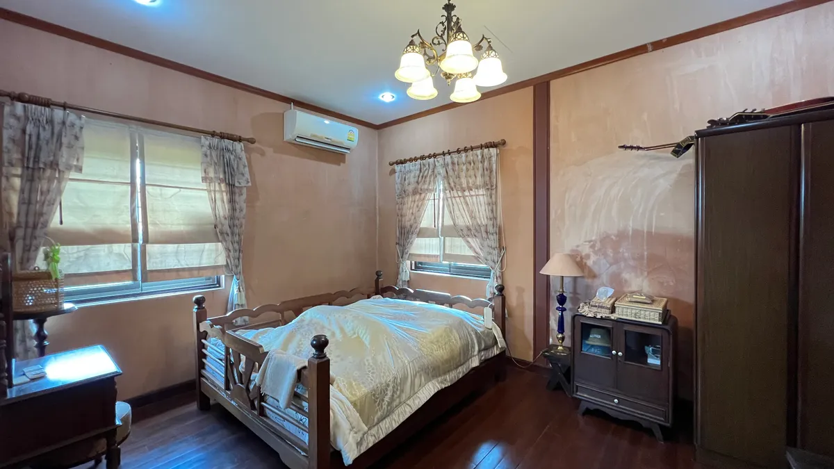 Corner house 5 bedrooms 6 bathrooms in Mapprachan photo 9