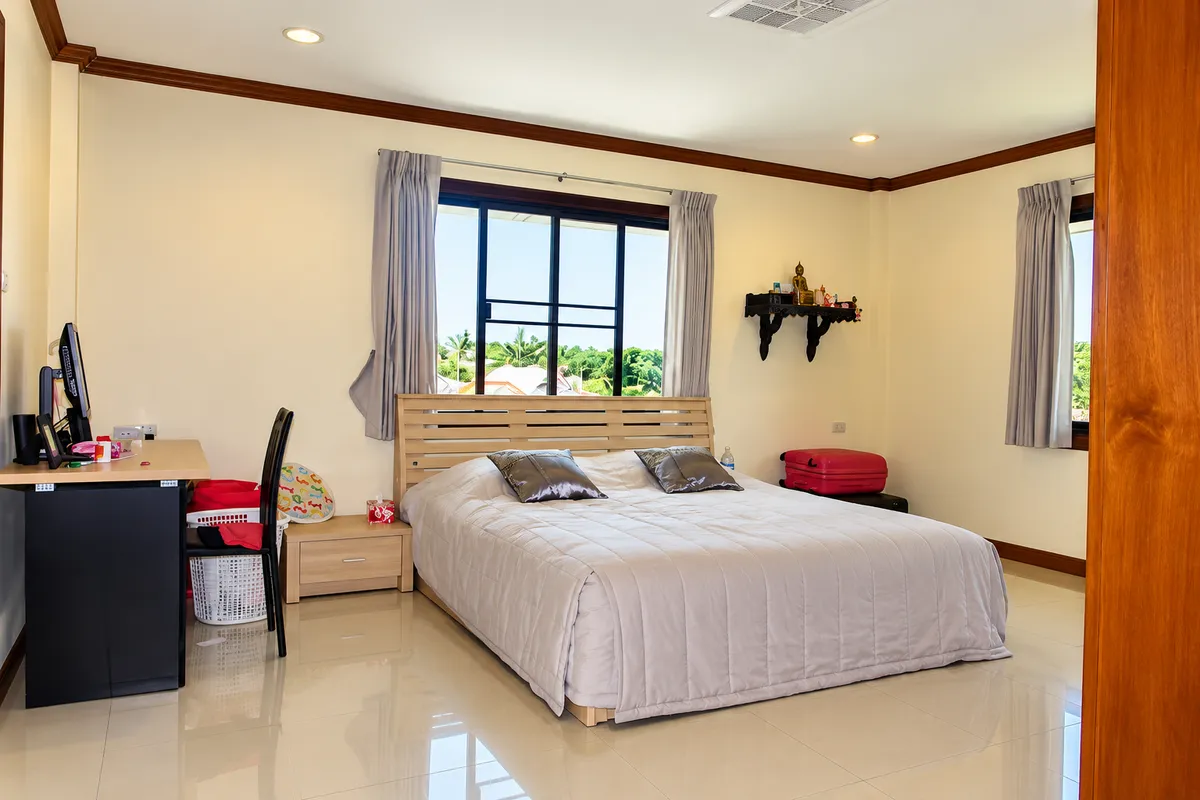Pattaya Thani photo 11