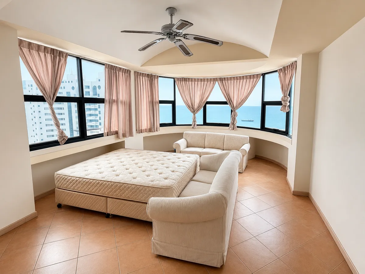 Spacious Two-Bedroom Two Bathroom Corner Unit on a High Floor In Need of Complete Renovation in Popular Jomtien Condominium photo 4