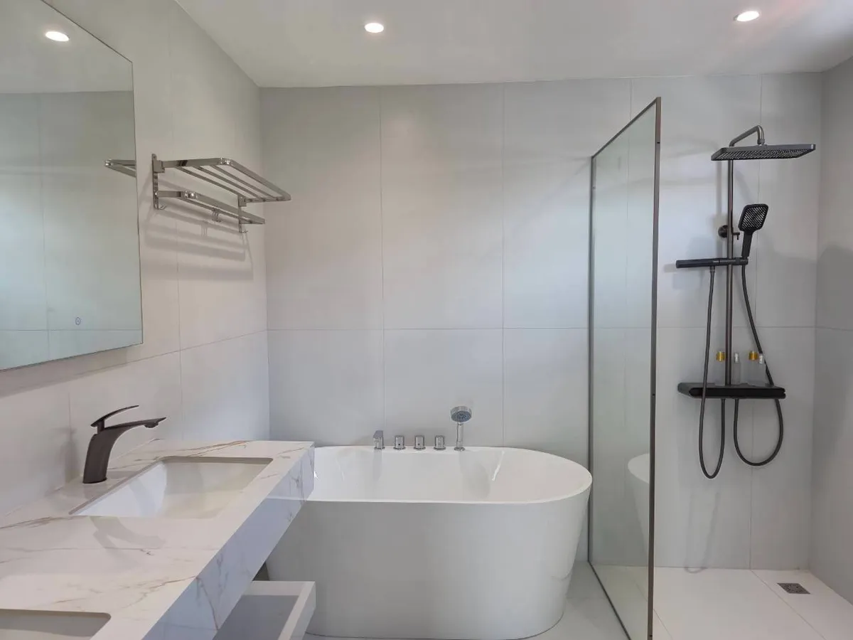 5 Bedroom,6 Bathroom Eakmongkol 2 photo 17