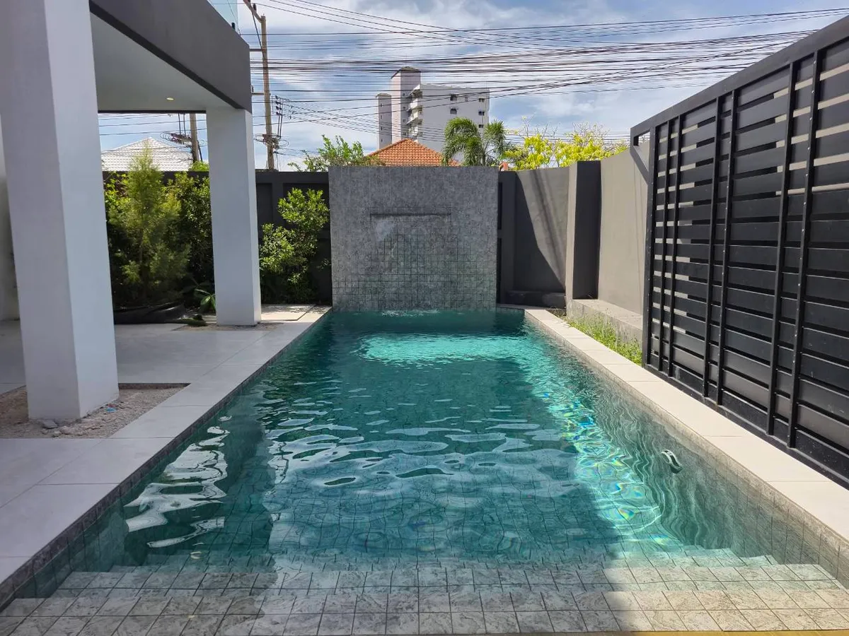 5 Bedroom,6 Bathroom Eakmongkol 2 photo 2