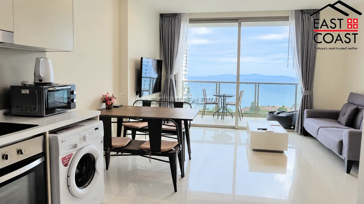 Riviera Wongamat photo 3