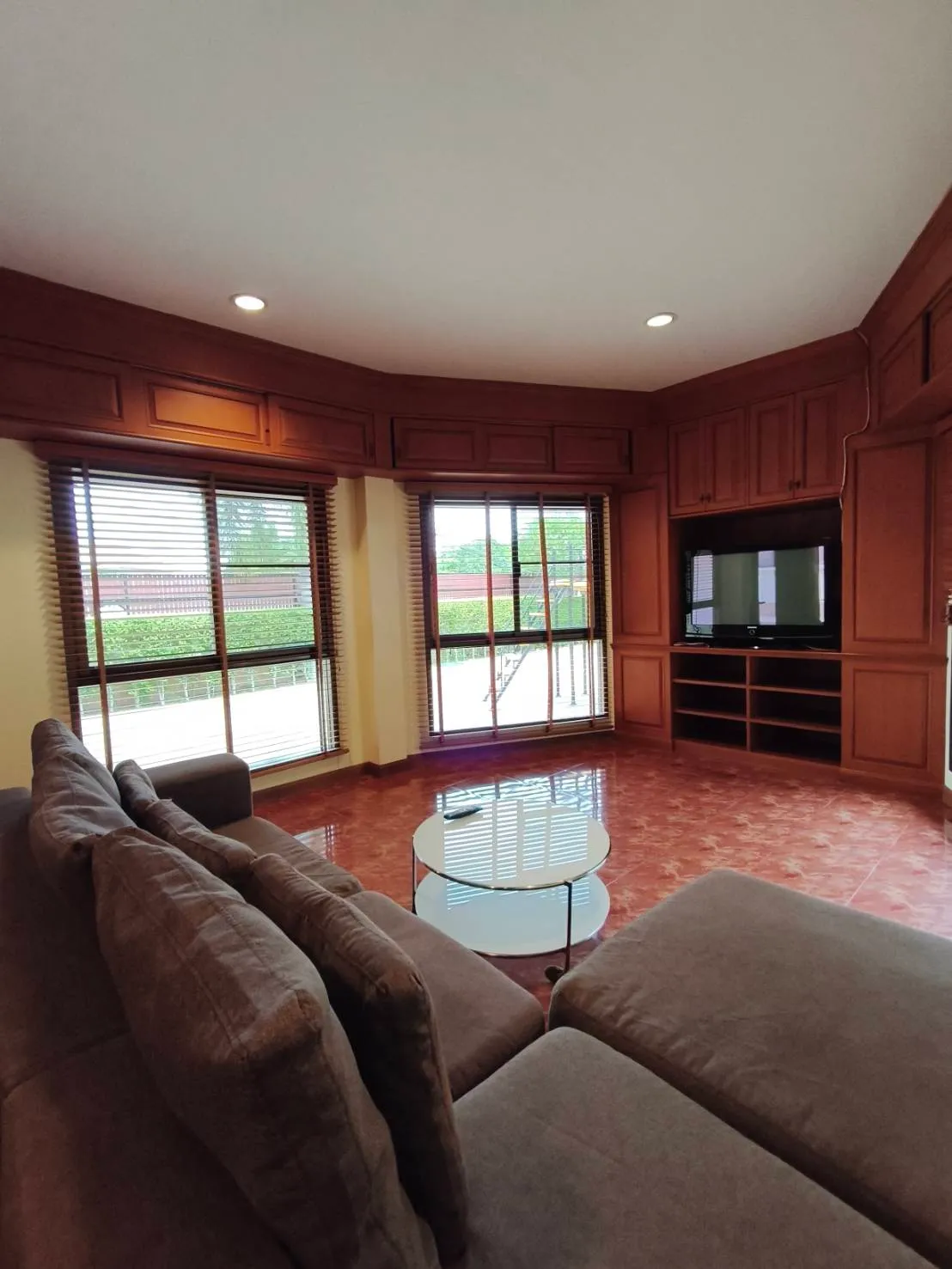 SP Private Pool Villa for rent in the east Pattaya photo 2