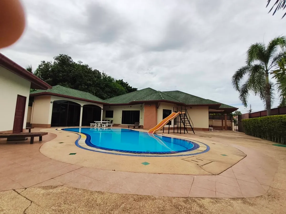 SP Private Pool Villa for rent in the east Pattaya photo 10