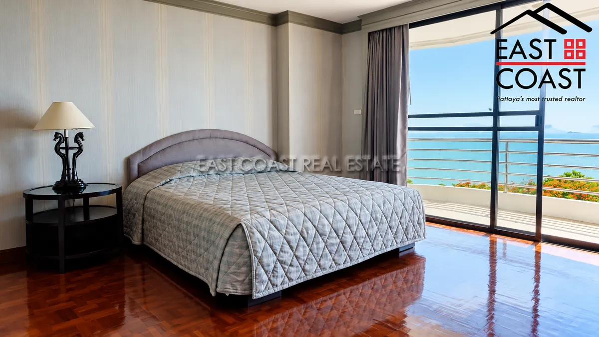 Royal Cliff