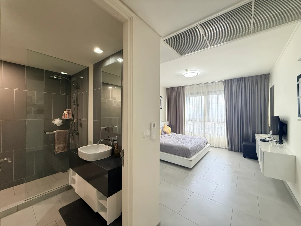 Front Facing Ocean View 2 Bed 2 Bath Beachfront Condo in Wong Amat CR4362 photo 9