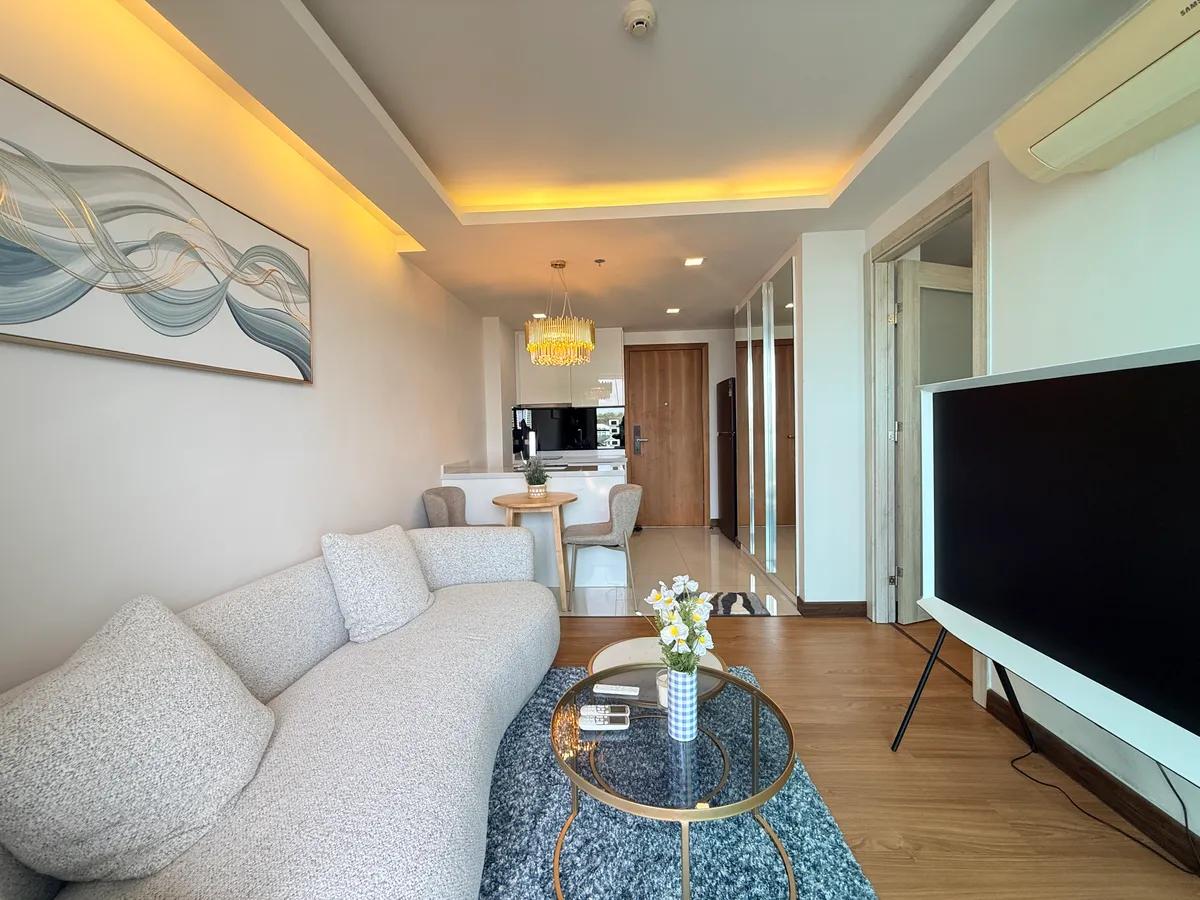 City view with 1 bedroom in pratumnak for rent photo 6