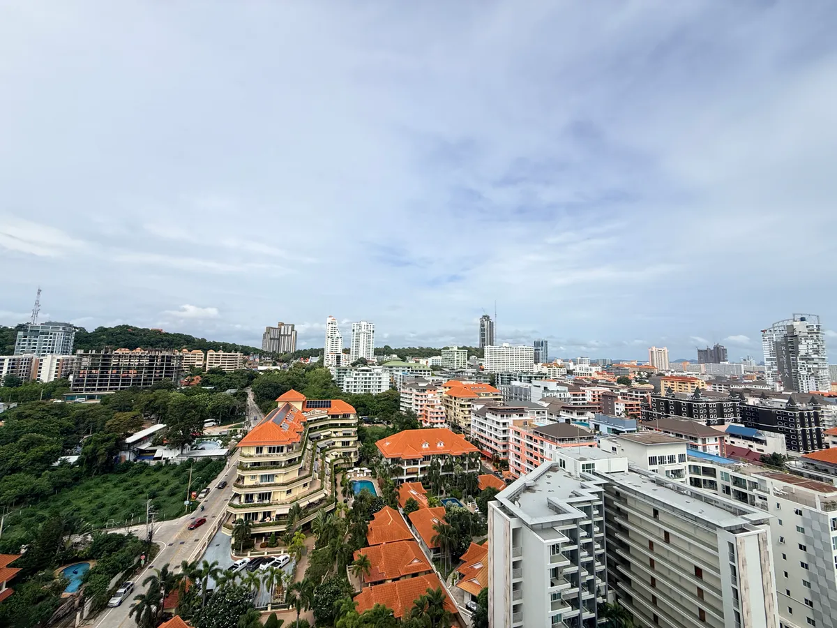 City view with 1 bedroom in pratumnak for rent