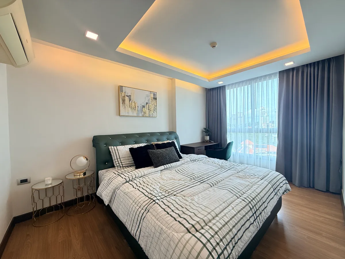 City view with 1 bedroom in pratumnak for rent photo 9