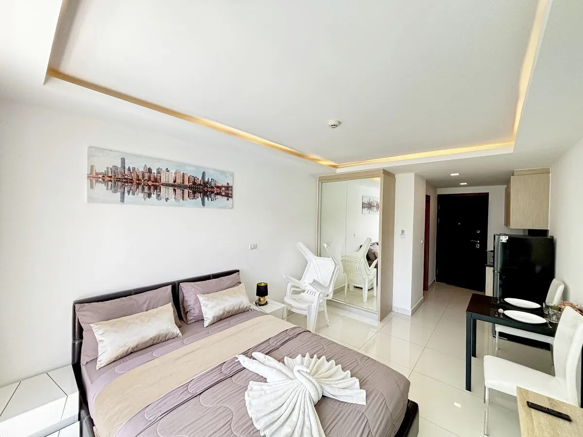 Comforting Pool View Studio in Jomtien For Rent photo 4
