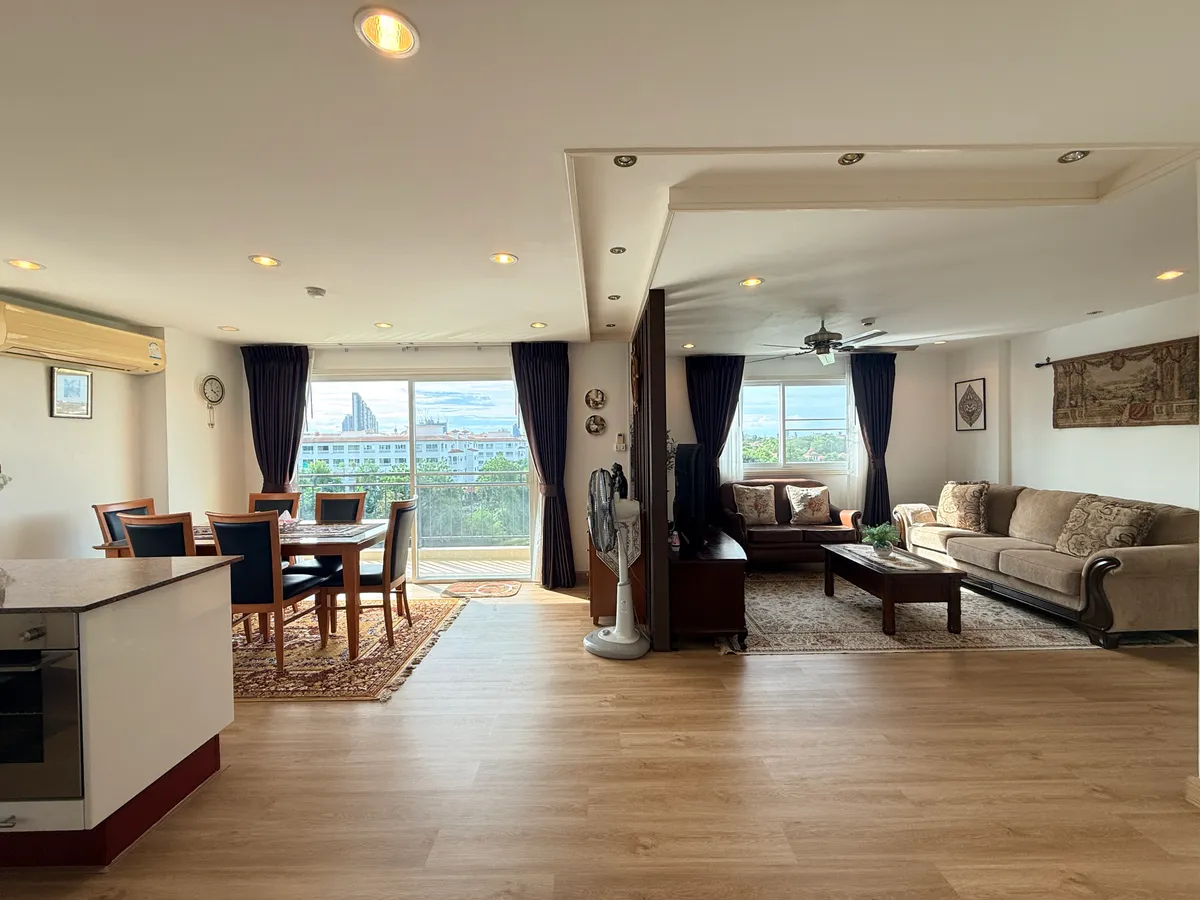 Cozy 1-Bedroom Corner Unit for Rent in Jomtien photo 4