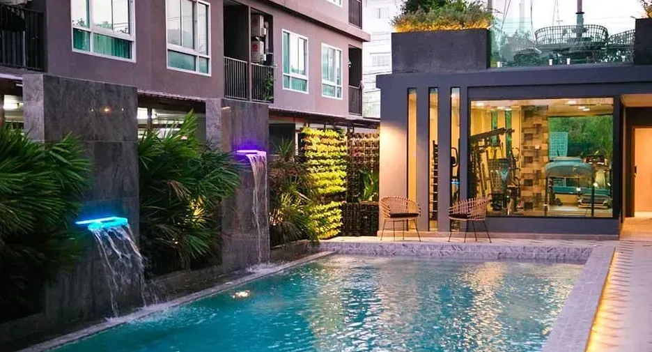 City View 1 Bed 1 Bath Condo In Central Pattaya