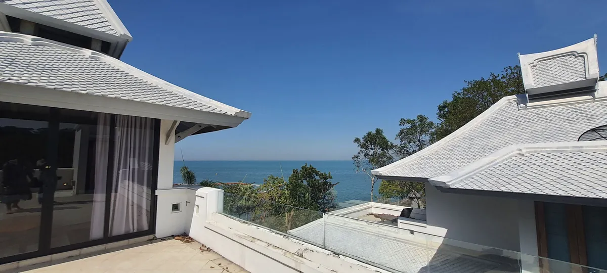 Stunning 5-Bedroom, 7-Bathroom Villa Close to the Beach Near The Sanctuary of truth photo 3