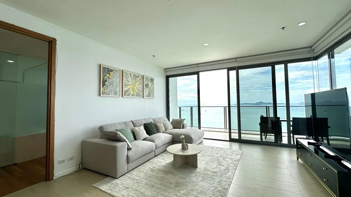 Full Sea View 3 Bedroom on High Floor For Rent in Wongamat