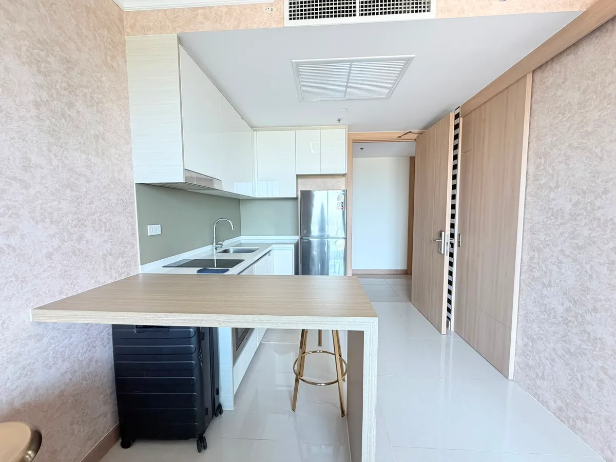 City/Mountain View Condo For Sale In Jomtien photo 12