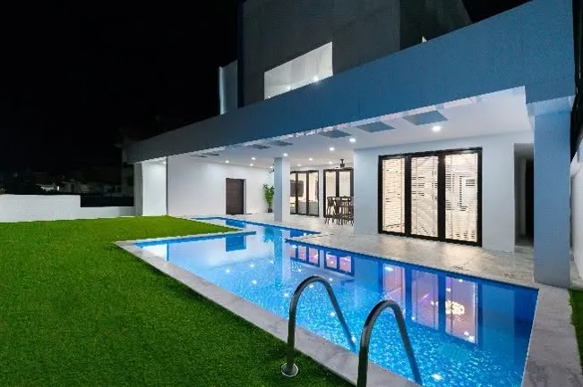 Luxury Pool Villa near the beach 5 bedrooms 5 bathrooms in Jomtien for RENT photo 2