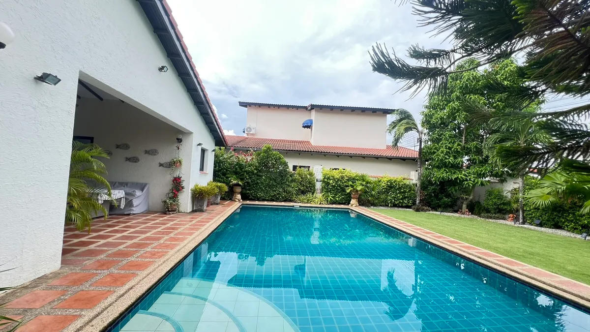 Pool villa 4 bedrooms 4 Bathrooms in Mapprachan photo 4