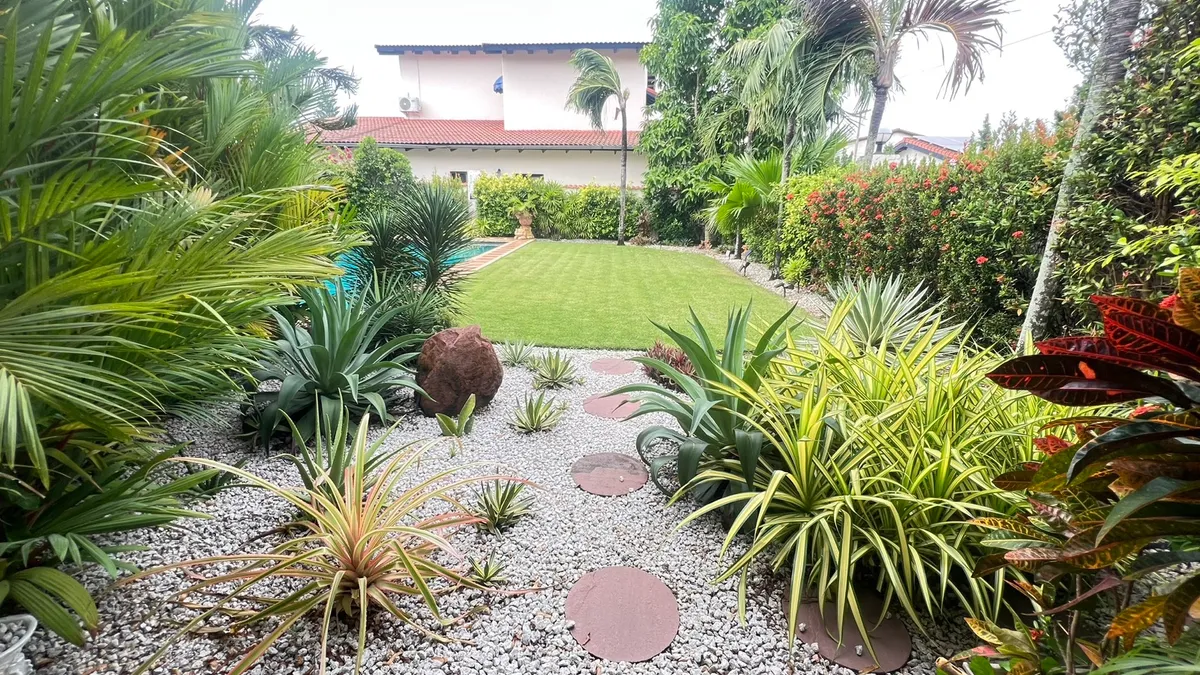 Pool villa 4 bedrooms 4 Bathrooms in Mapprachan photo 3
