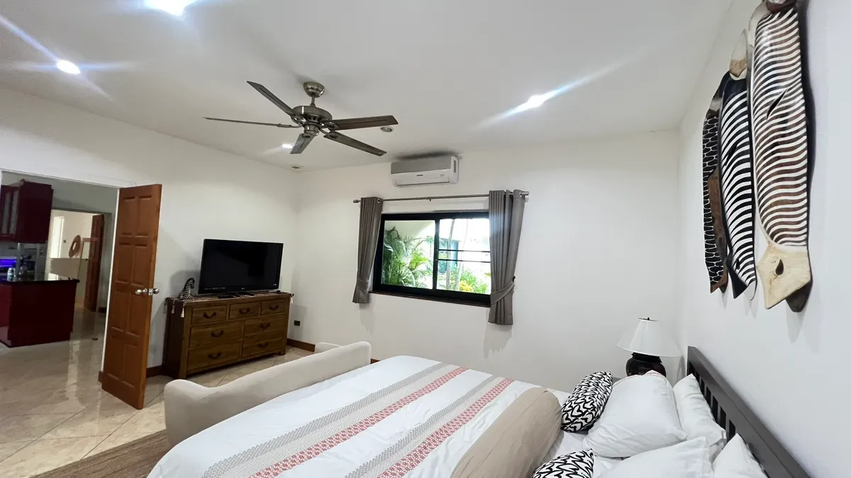 Pool villa 4 bedrooms 4 Bathrooms in Mapprachan photo 18