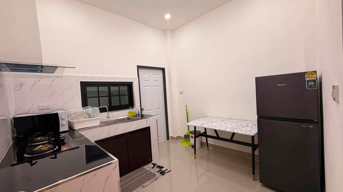 2 Bedroom House For Rent East Pattaya photo 3