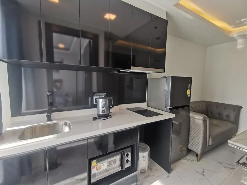 Foreign Ownership Great Location condo For Sale In Central Pattaya photo 3