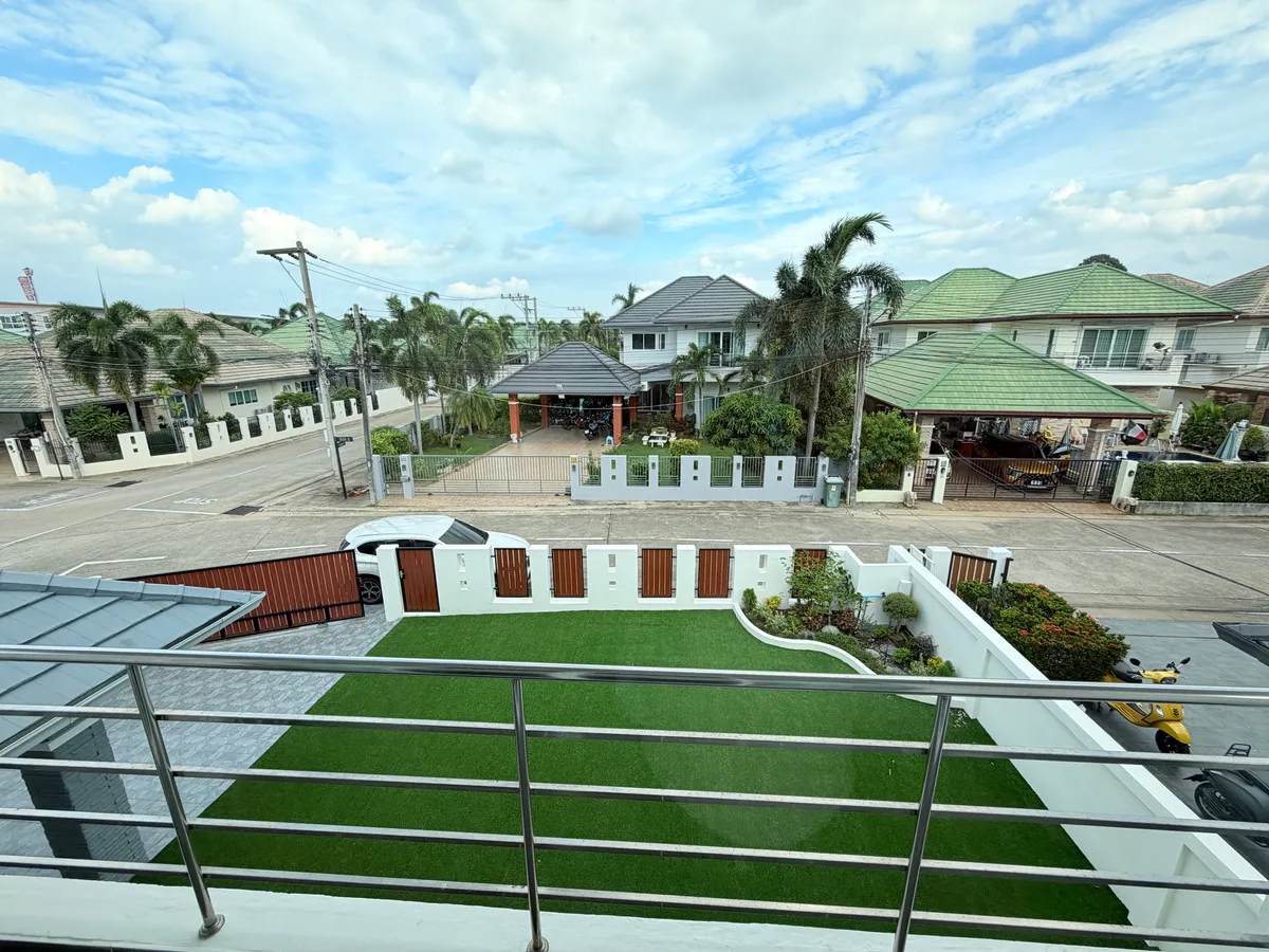 New renovated pool villa For Rent Ready to move in