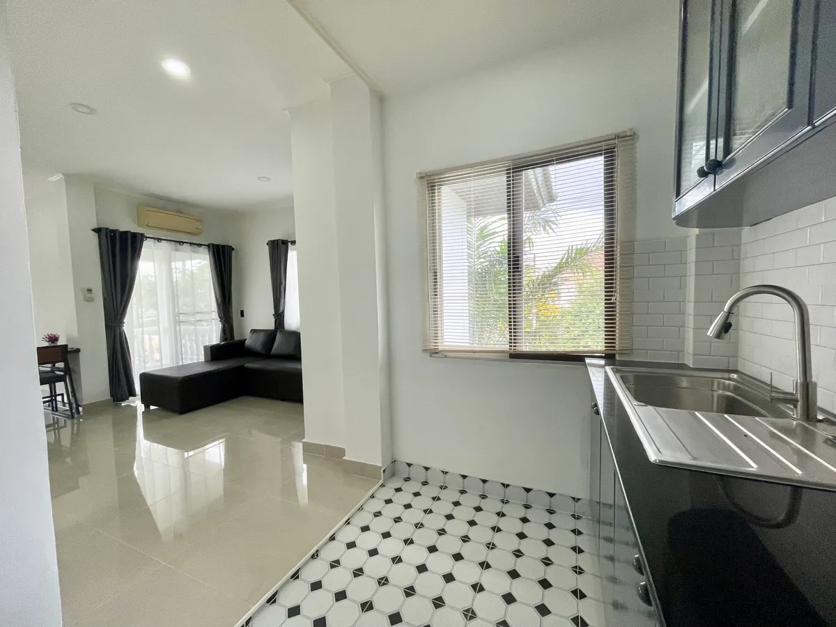 Large studio 64 SQM condo for rent in Baan Suan Lalana Jomtien photo 16
