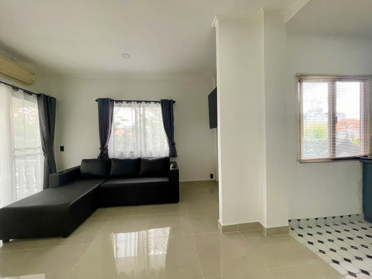Large studio 64 SQM condo for rent in Baan Suan Lalana Jomtien photo 2