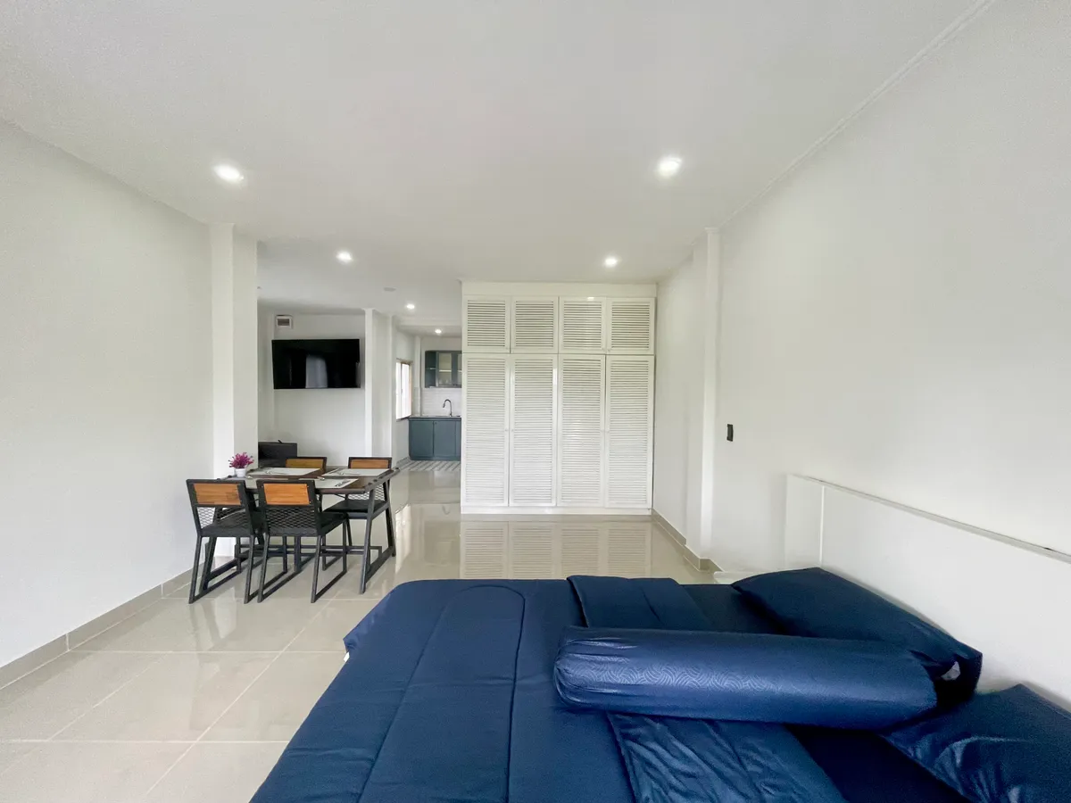 Large studio 64 SQM condo for rent in Baan Suan Lalana Jomtien photo 8