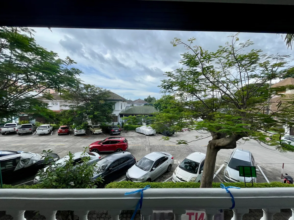 Large studio 64 SQM condo for rent in Baan Suan Lalana Jomtien photo 22