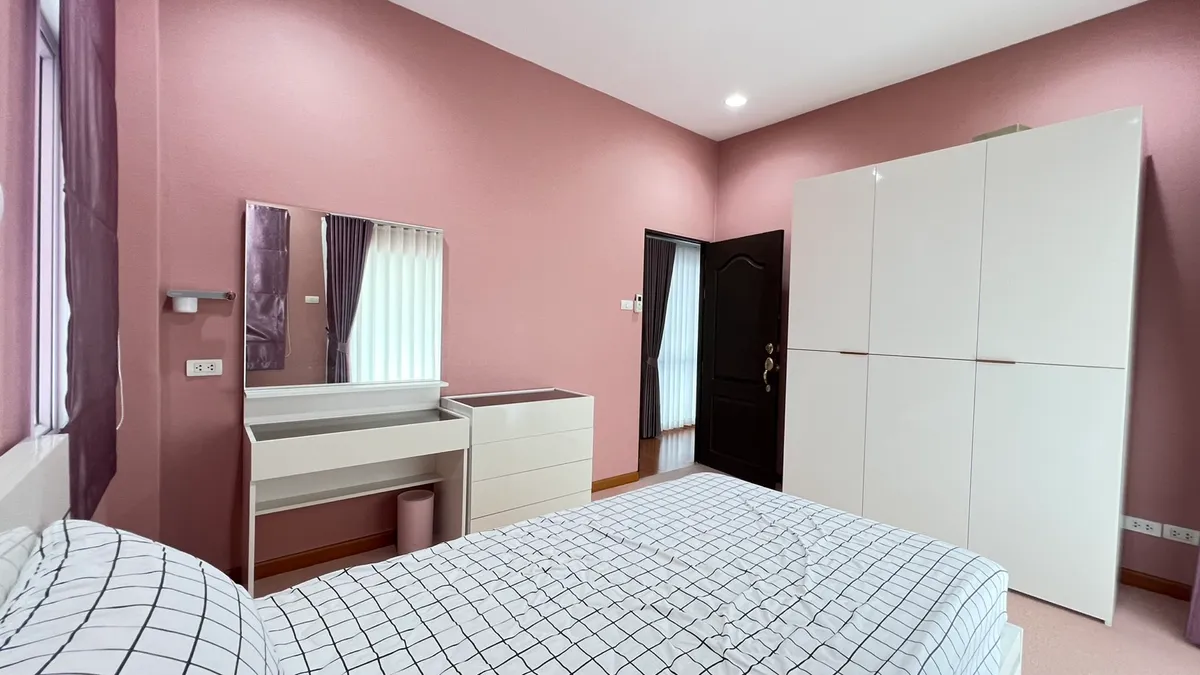 Corner house 2 Story 4 Bedrooms 4 Bathrooms in East pattata photo 17