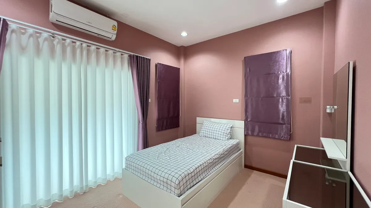 Corner house 2 Story 4 Bedrooms 4 Bathrooms in East pattata photo 18