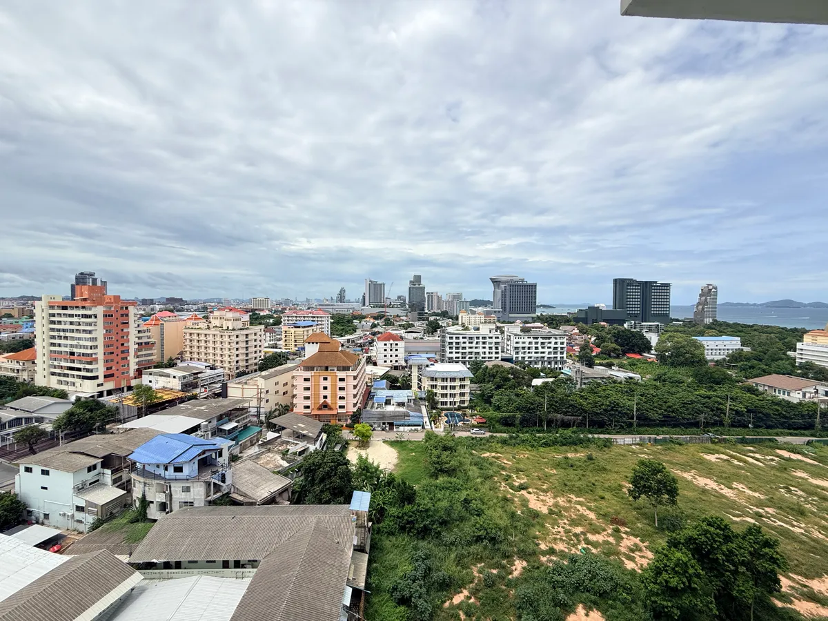 1 Bedroom and 1 bathroom in wongamat for rent photo 4
