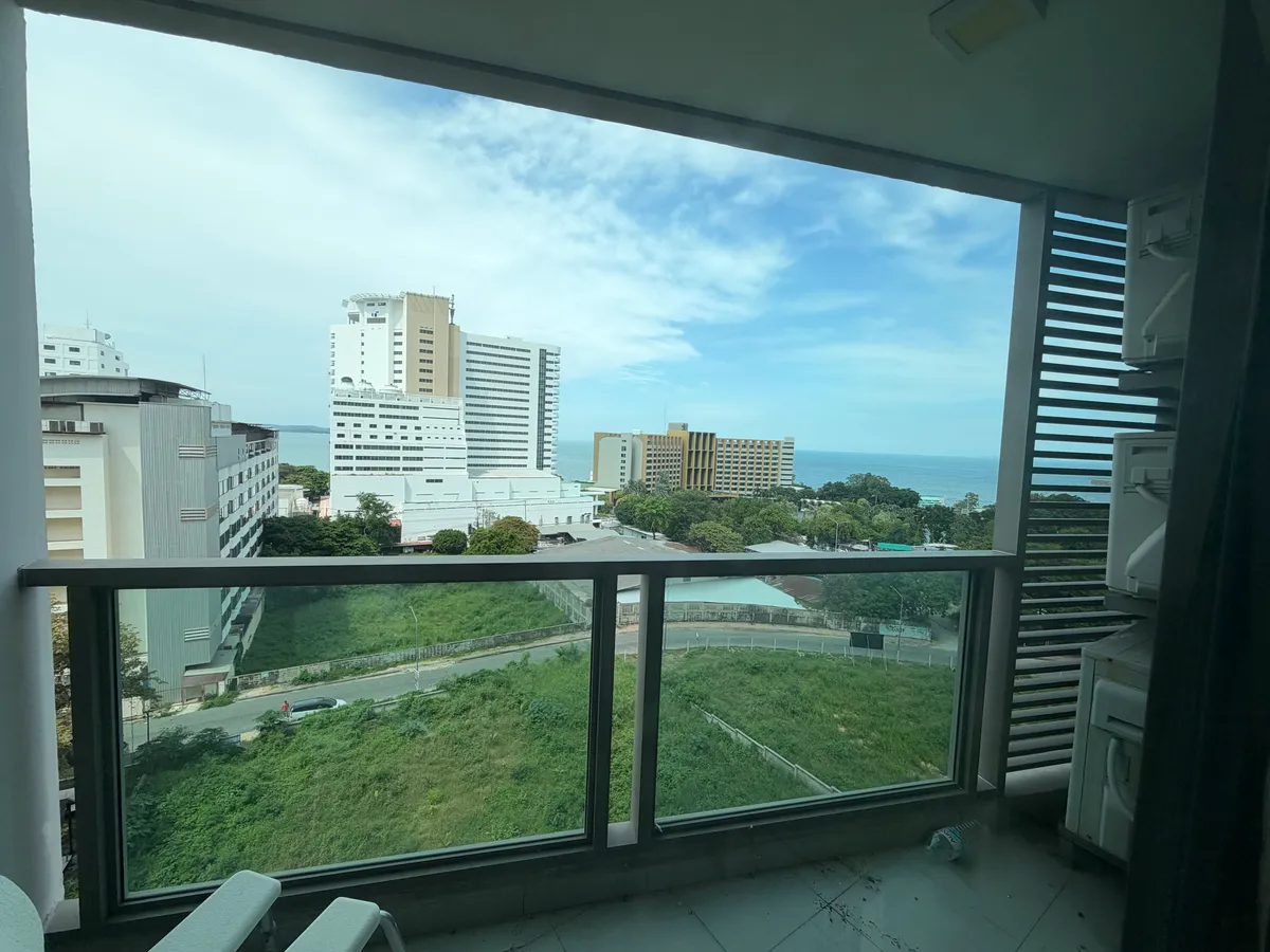 Stunning views 2 bed for sale at The Cloud photo 18