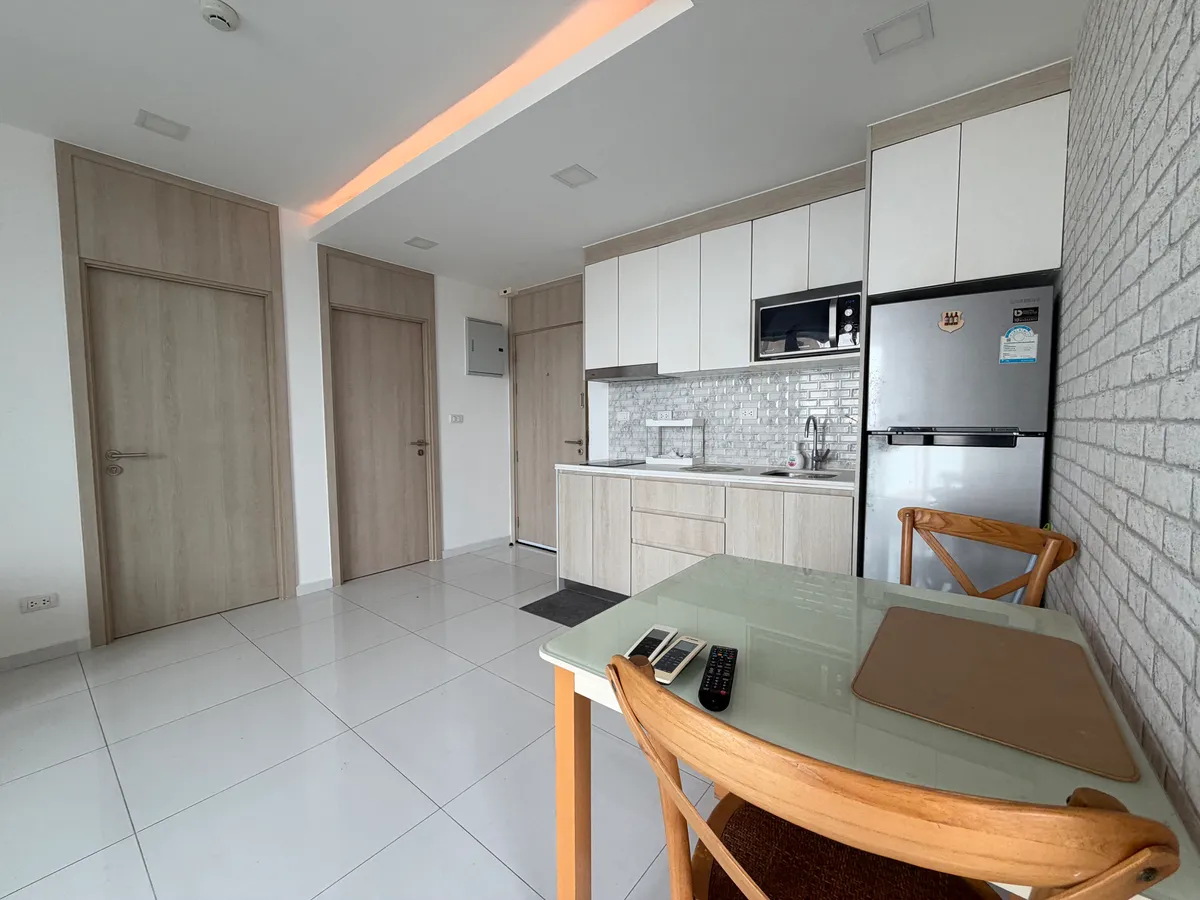Stunning views 2 bed for sale at The Cloud photo 7