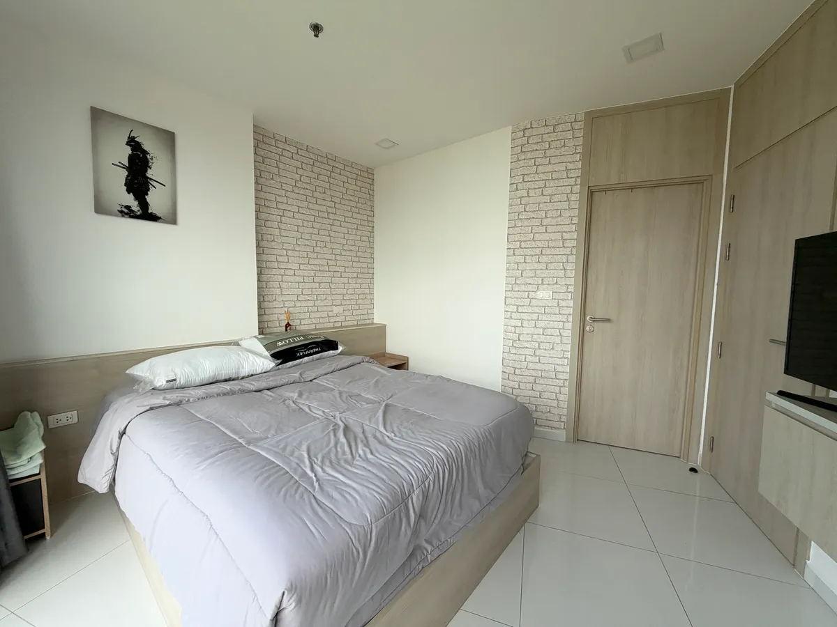 Stunning views 2 bed for sale at The Cloud photo 14