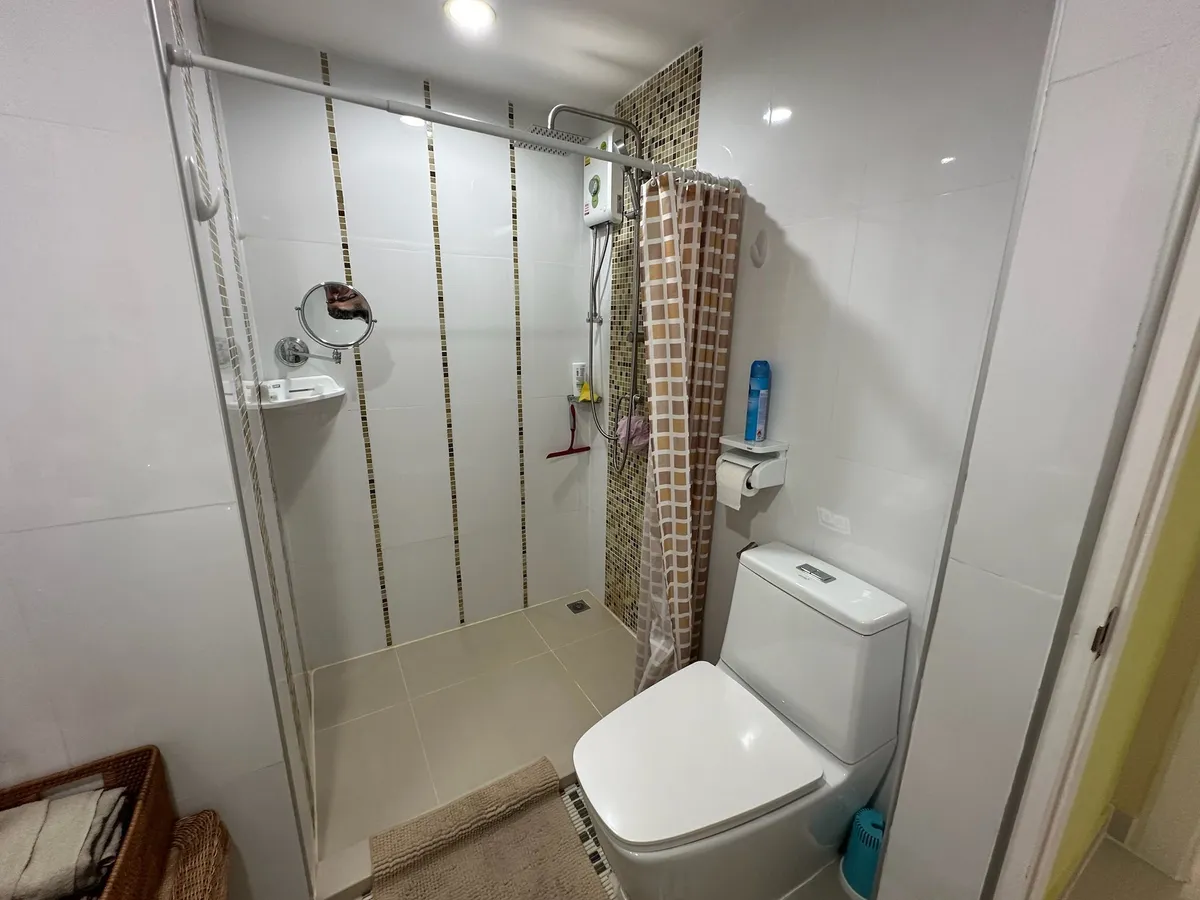 One bedroom condo for sale in Jomtien photo 12